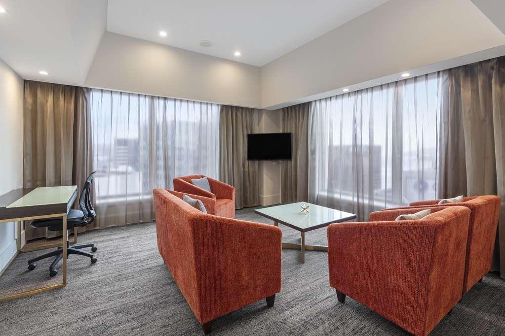 Victoria House Motor Inn Кройдън Стая снимка