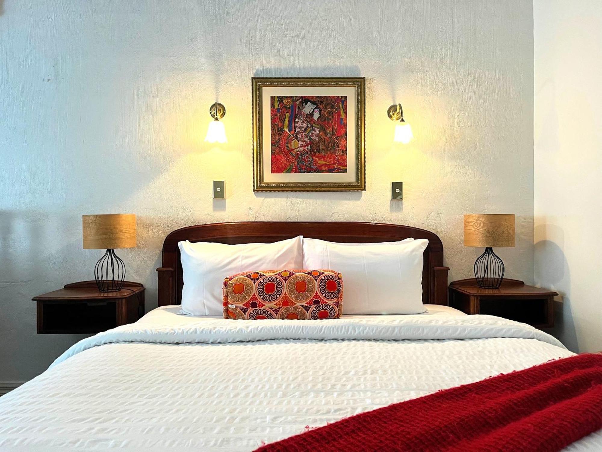 Victoria House Motor Inn Кройдън Екстериор снимка